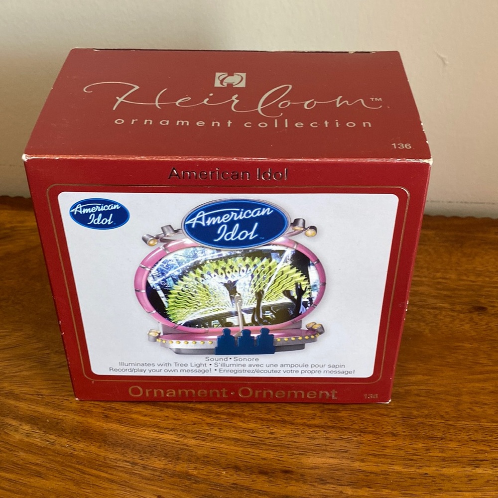 Vintage 2008 Carlton Cards #136 Ornament American Idol.